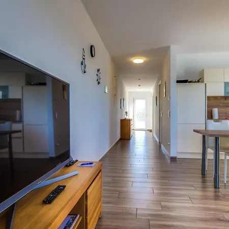 Lagovida Kapitaenskajuete D Am Stoermthaler Apartment Grosspoesna
